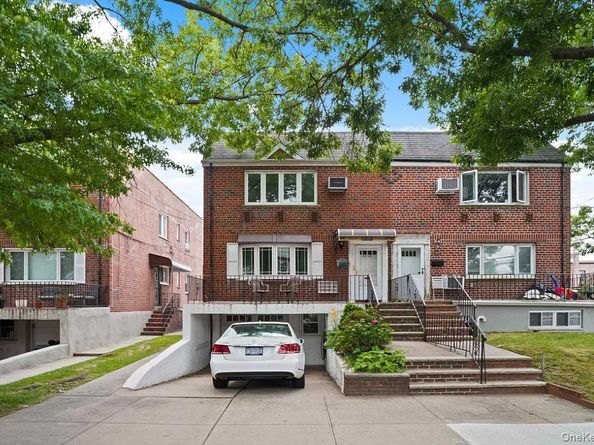 64-04 78th Street, Middle Village NY 11379