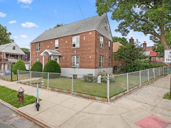 2745 Woodhull Avenue, Bronx NY 10469