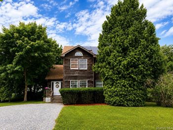 27 Depot Road