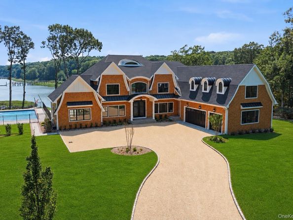 106 Cove Road, Northport NY 11768