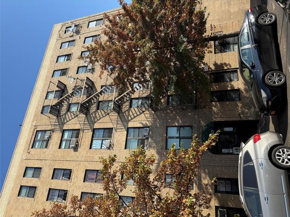 823 E 147th St 26, Bronx NY 10455