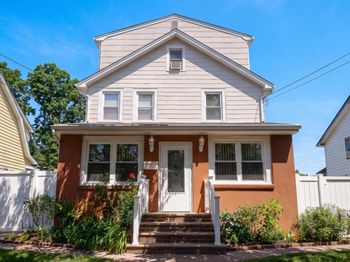 681 Stowe Avenue