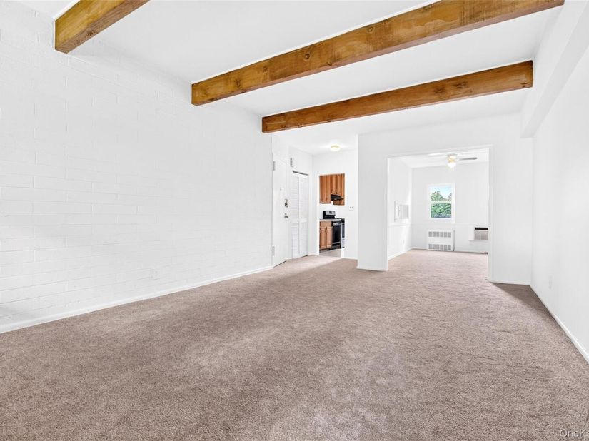 95 Wiltshire Road C 16, Scarsdale NY 10583
