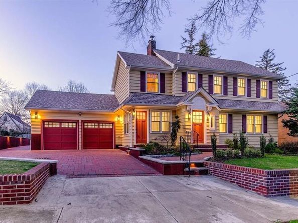 351 Hollywood Avenue, Douglaston NY 11363