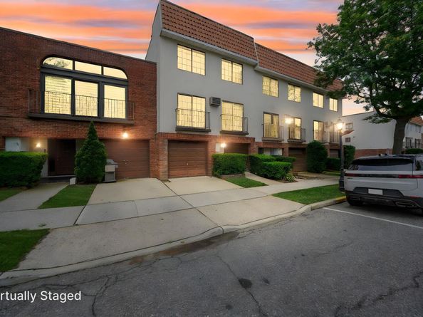 504 Julius Road 7c, College Point NY 11356