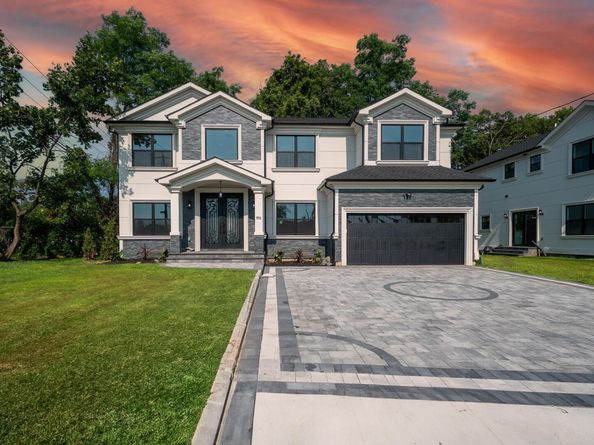770 Cedar Street, Syosset NY 11791