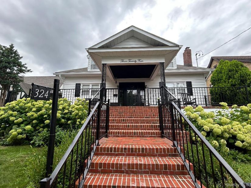 324 Hayward Avenue, Fleetwood NY 10552