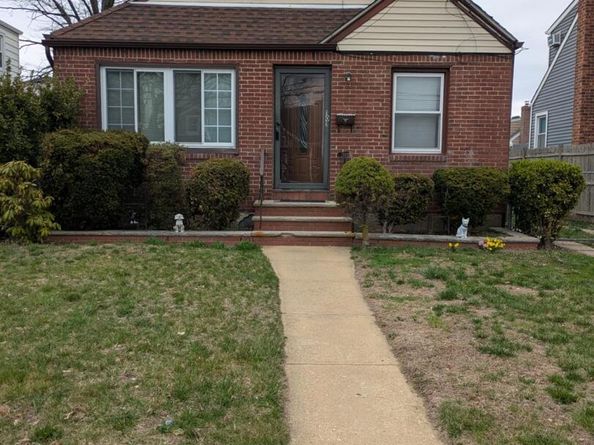 101 Ruxton Street, Uniondale NY 11553