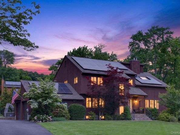 19 Apple Hill Drive, Cortlandt Manor NY 10567
