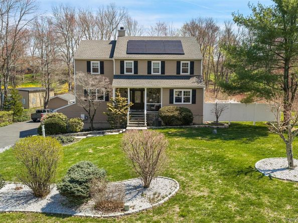 19 Peachtree Drive, Cortlandt Manor NY 10567