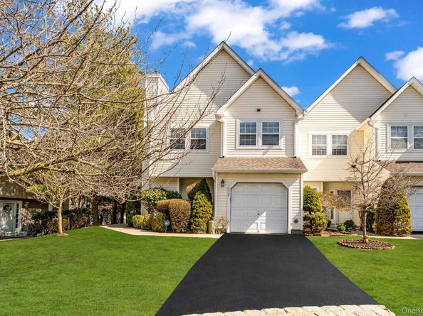 229 Erik Drive, East Setauket NY 11733