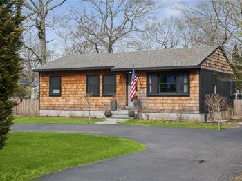 2786 Quogue Riverhead Road