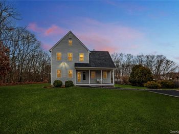 24 Buckskin Lane