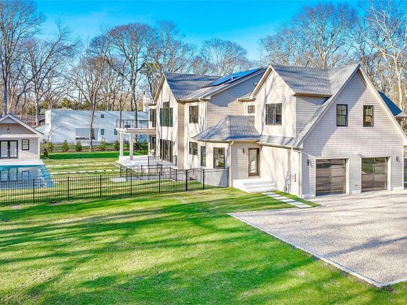 69 Jagger Lane, Westhampton NY 11977