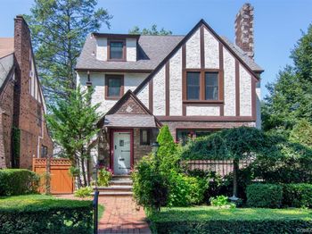 233 Kneeland Avenue