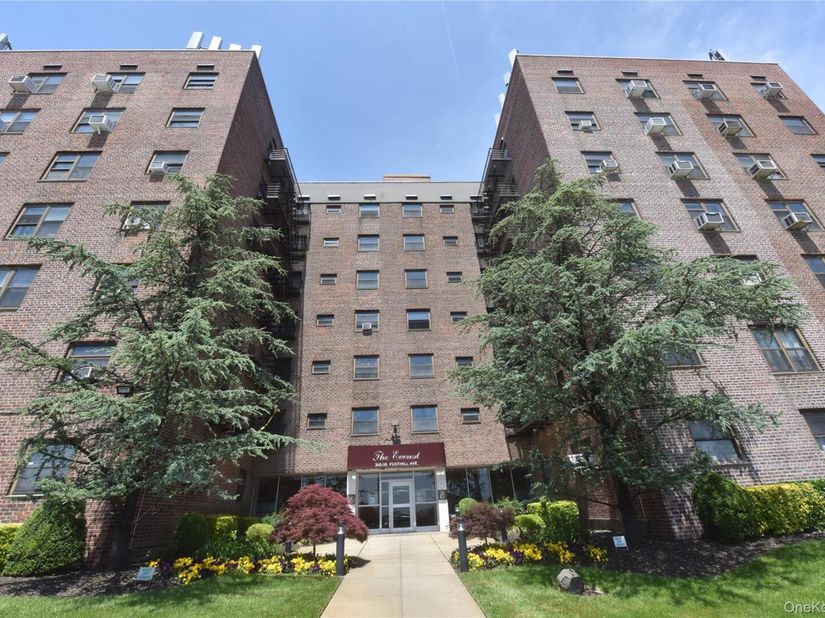 202-35 Foothill Avenue A42, Hollis NY 11423