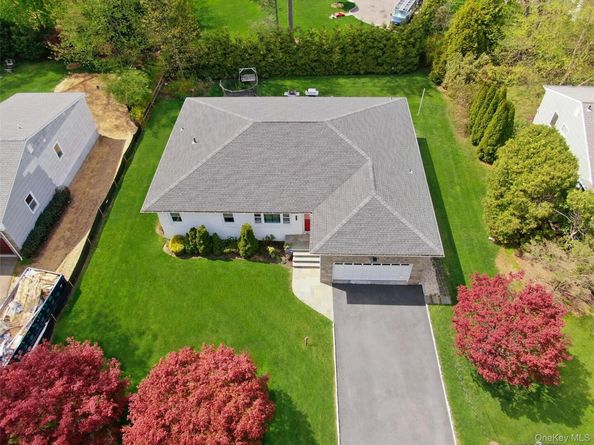 168 Dorchester Road, Scarsdale NY 10583