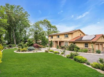 41 Hearthstone Drive