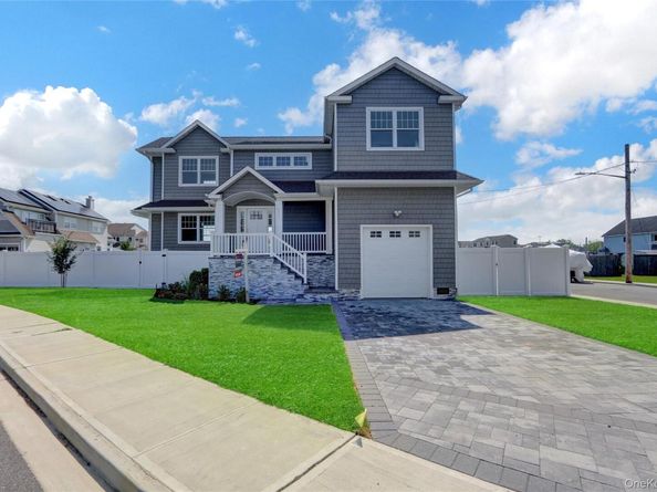 2941 Moreland Avenue, Oceanside NY 11572