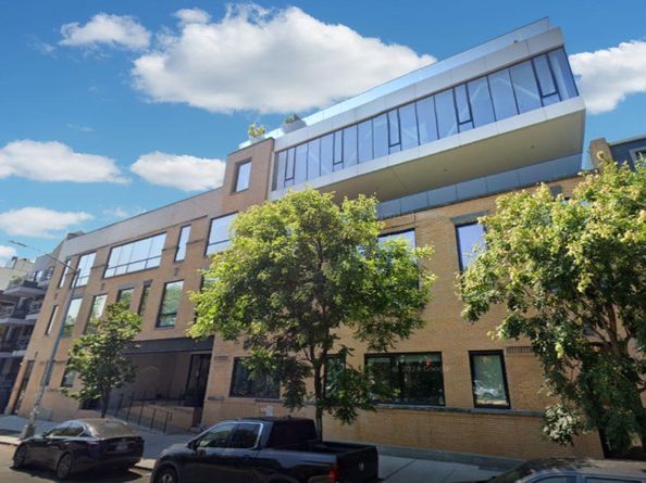 850 Metropolitan Avenue 1E, Brooklyn NY 11211