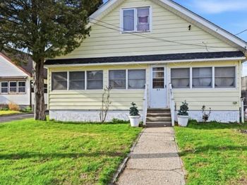 21 Locust Street
