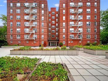 517 Riverdale Avenue