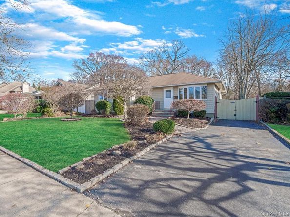 3167 Morgan Drive, Wantagh NY 11793