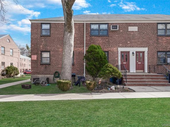 19947 22nd Avenue UPPER, Whitestone NY 11357