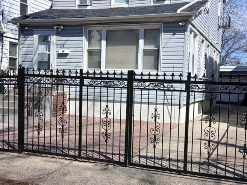 11633 198 Th Street, Saint Albans NY 11412