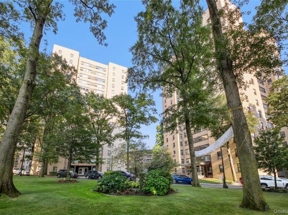 5 Fordham Hill Oval 15A, Bronx NY 10468