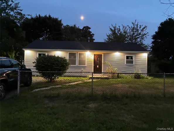 56 ash Street, Central Islip NY 11722