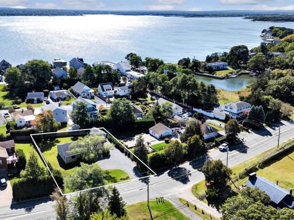 481 Peconic Bay Boulevard, Aquebogue NY 11931