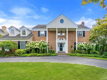 24 Cayuga Road