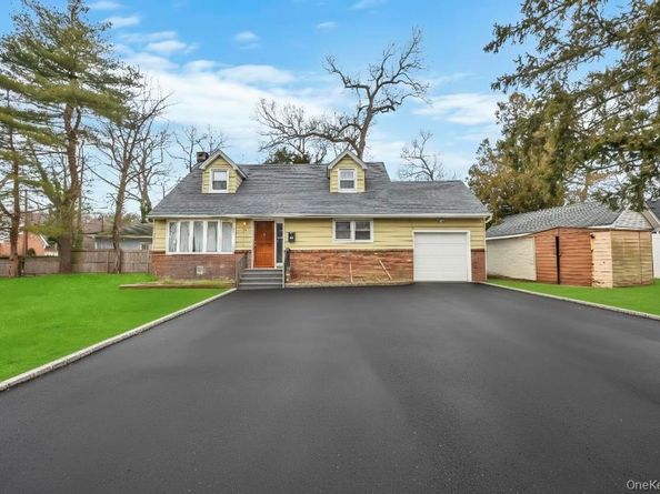 55 Amityville Road, Melville NY 11747