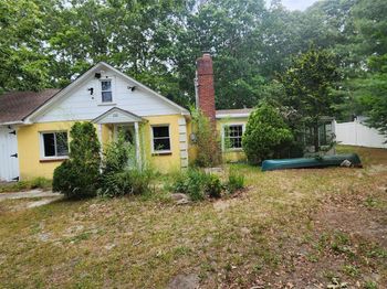 200 Oak Avenue