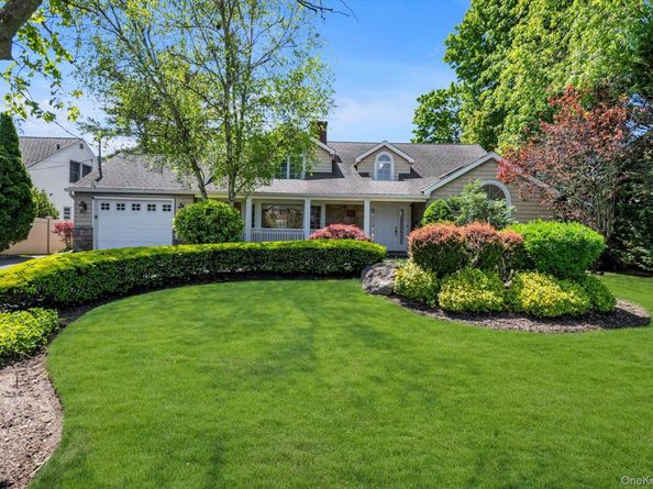 111 Palmyra Avenue, Woodmere NY 11598