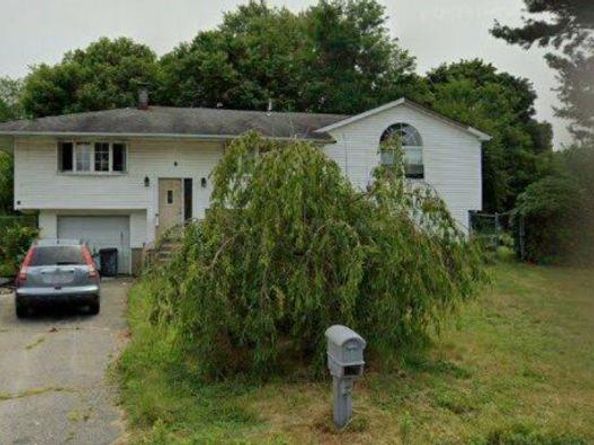 2 Partridge Lane, East Setauket NY 11733