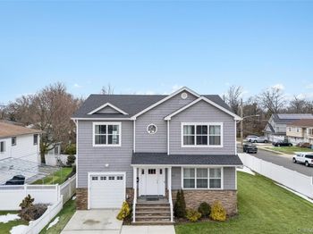 2162 Seamans Neck Road