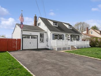 10 Hickory Street