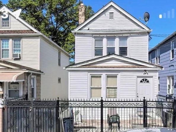 439 Thieriot Avenue, Bronx NY 10473