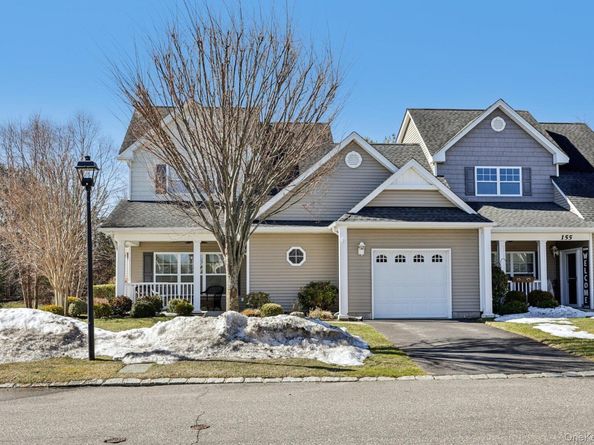 153 Stoneleigh Drive 153, Riverhead NY 11901