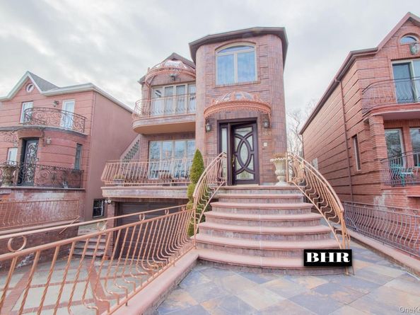 4270 Ocean Avenue, Brooklyn NY 11235