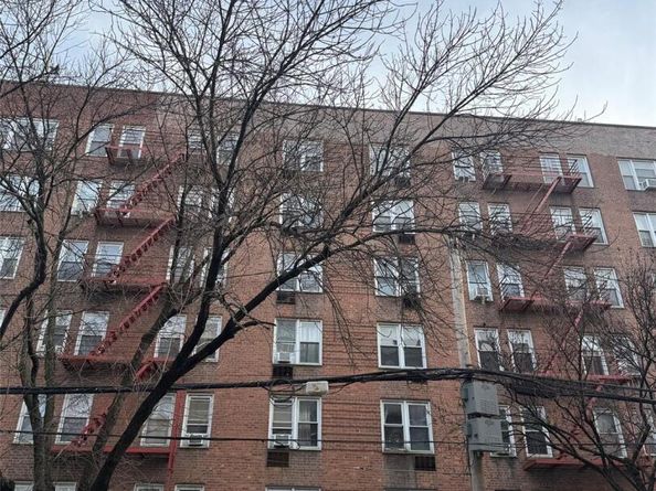 142-20 41st Avenue 4K, Flushing NY 11355