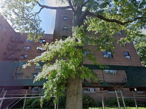 147-14 84 Road 2A, Briarwood NY 11435