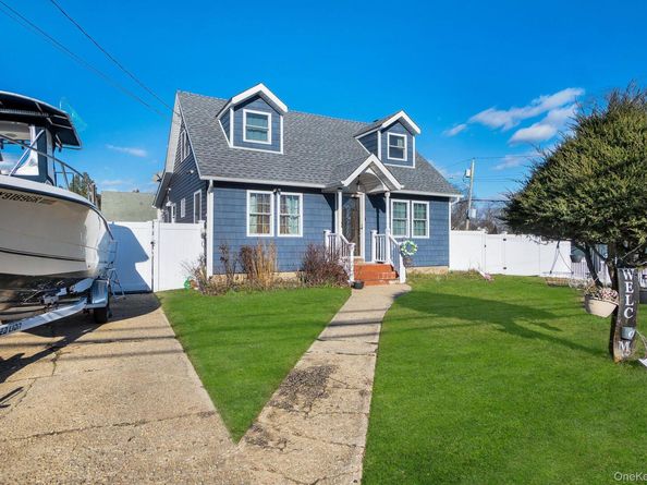 91 Cedar Road, Amityville NY 11701