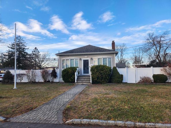 1504 3rd Street, West Babylon NY 11704