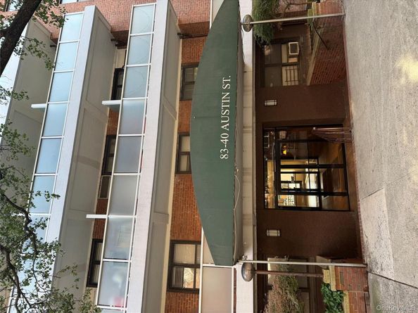 83-40 Austin Street 4L, Kew Gardens NY 11415