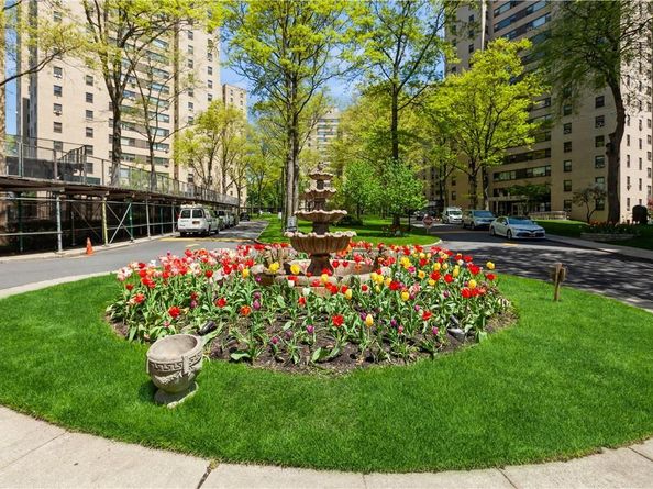 1 Fordham hill Oval 12D, Bronx NY 10468