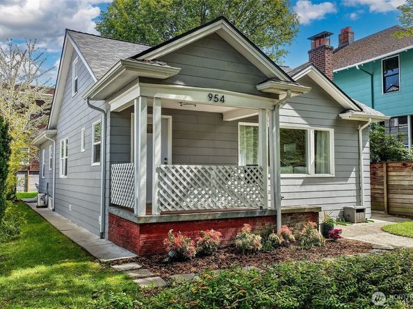 954 19th Avenue E, Seattle WA 98112