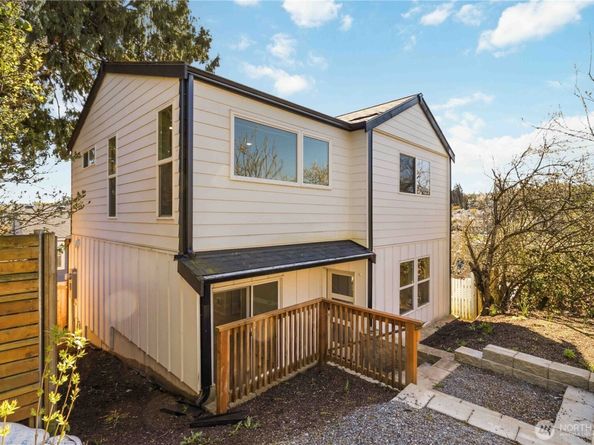 3536 S Brandon Street B, Seattle WA 98118